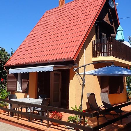 Tutijo Haziko Villa Balatonfenyves Exterior foto